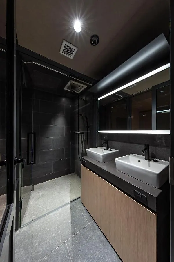 Hotel Tou Nishinotoin Kyoto