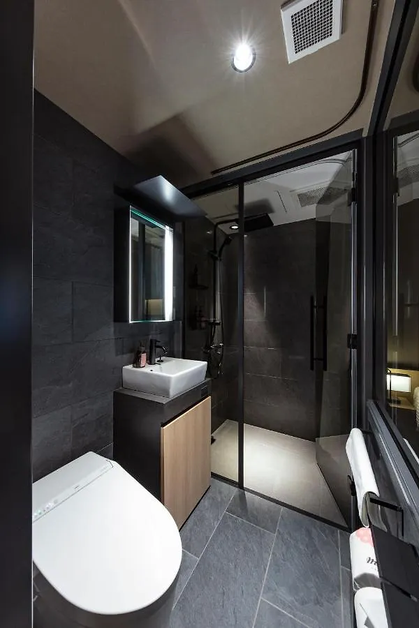 Hotel Tou Nishinotoin Kyoto 4*,
